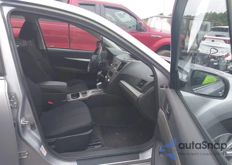 2012 Subaru Legacy 2.5I z USA, uszkodzony, nr VIN 4S3BMBA62C3040594